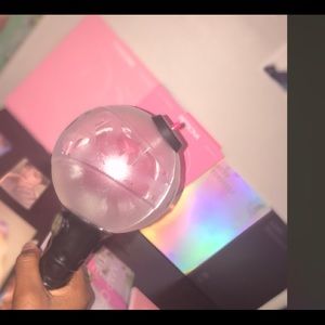 Meet your Posher, Maya